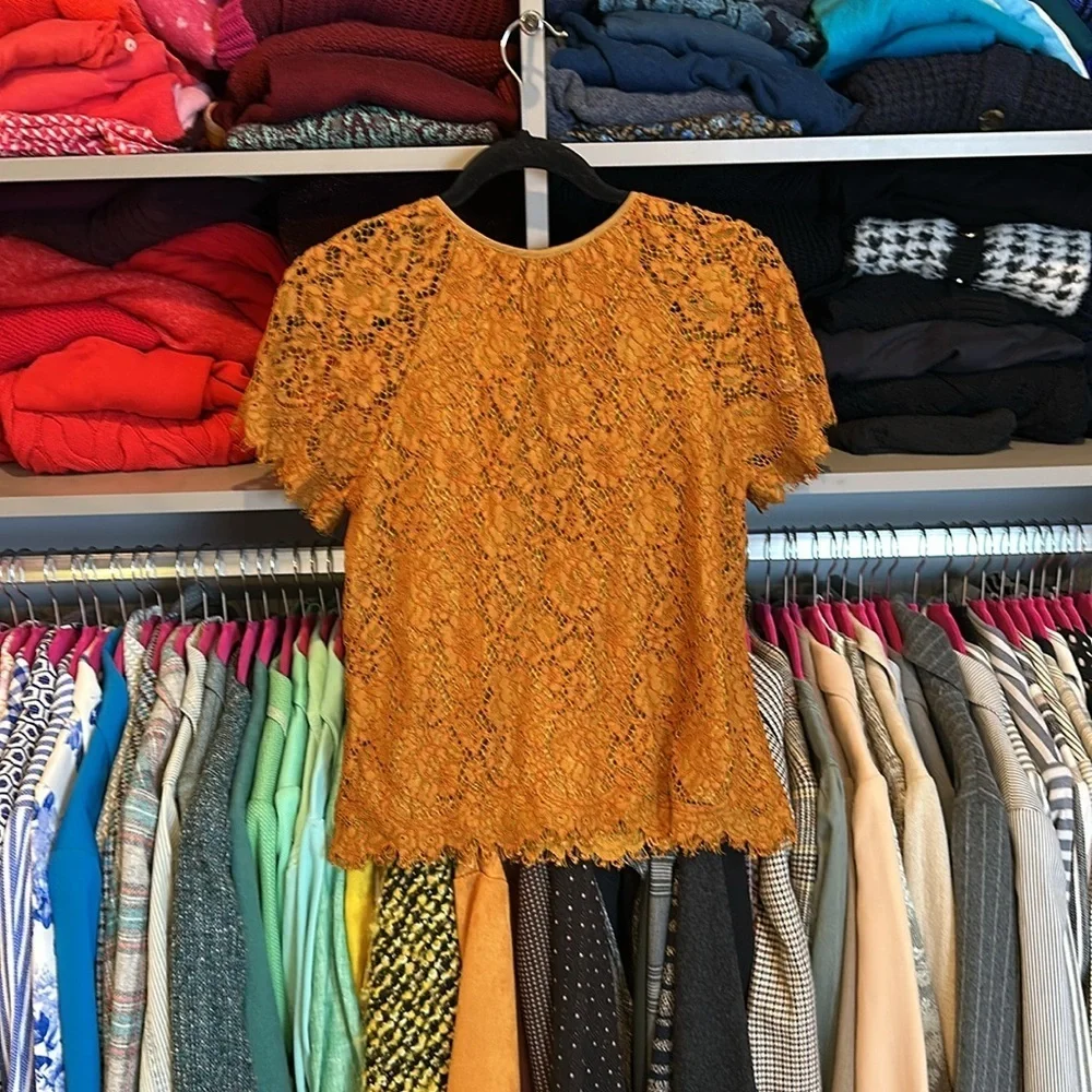 J Crew yellowish orange lace overlay short sleeve top size XS